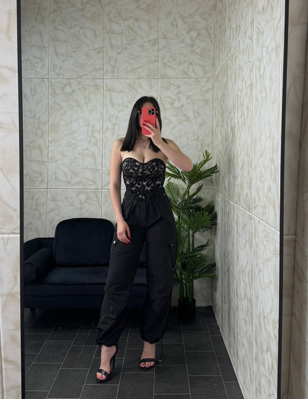 Cargo Haily Black